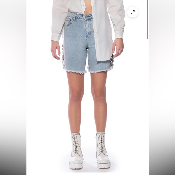 Akira Covered in Diamonds Relaxed Denim Shorts Blue Medium - Picture 6 of 7
